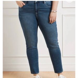 Talbot’s Blue slim Ankle Cropped Jeans with Mid-Rise Waist